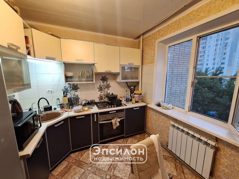 квартира г Курск р-н Центральный ул Бойцов 9-й дивизии 199 фото 3