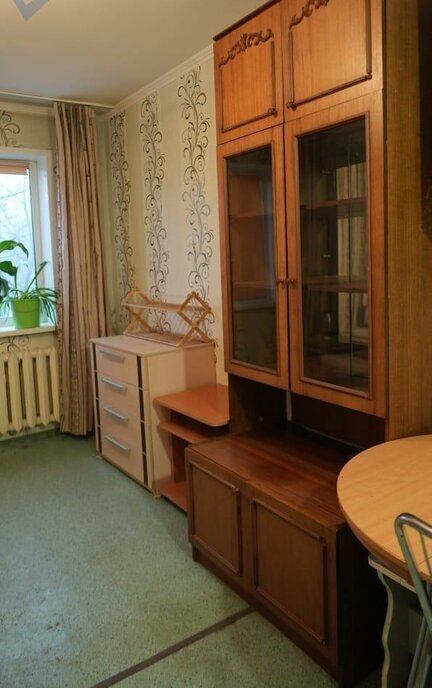 комната г Красноярск р-н Свердловский ул Королева 9 фото 6
