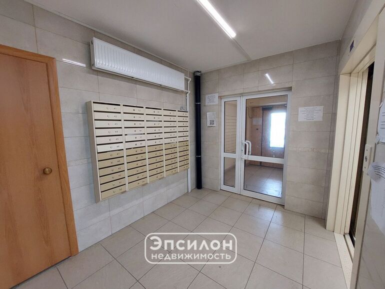квартира г Курск р-н Центральный ул 50 лет Октября 91 фото 12