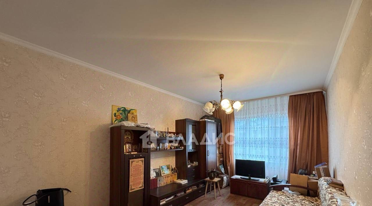 квартира г Белгород 10-й микрорайон Западный ул 60 лет Октября 9 фото 2