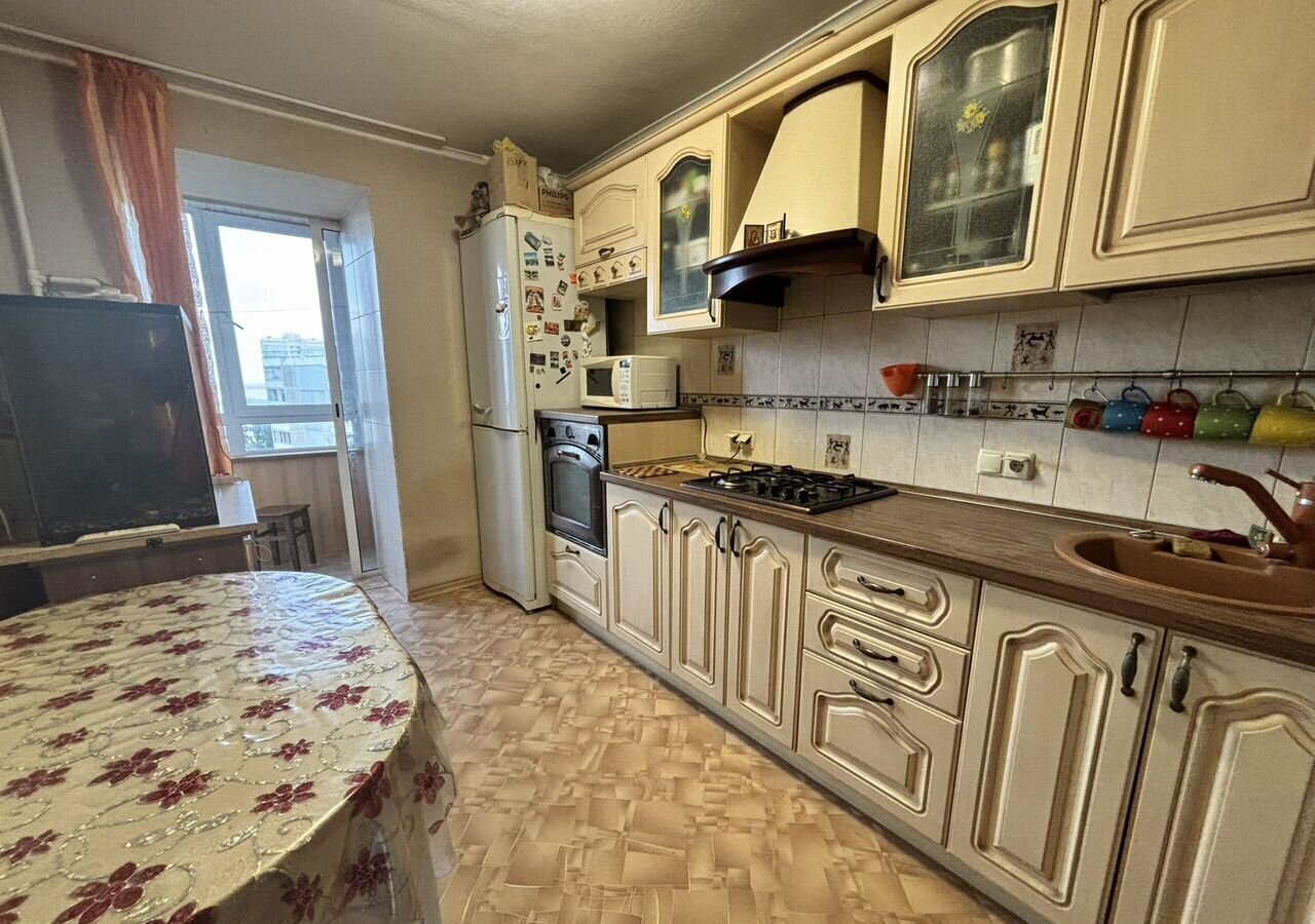 квартира г Саратов р-н Заводской ул. имени Н. Г. Чернышевского, 19 фото 6