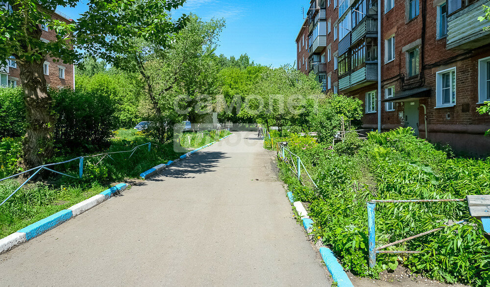 квартира г Омск 40 лет Октября пер Камерный 54а фото 11