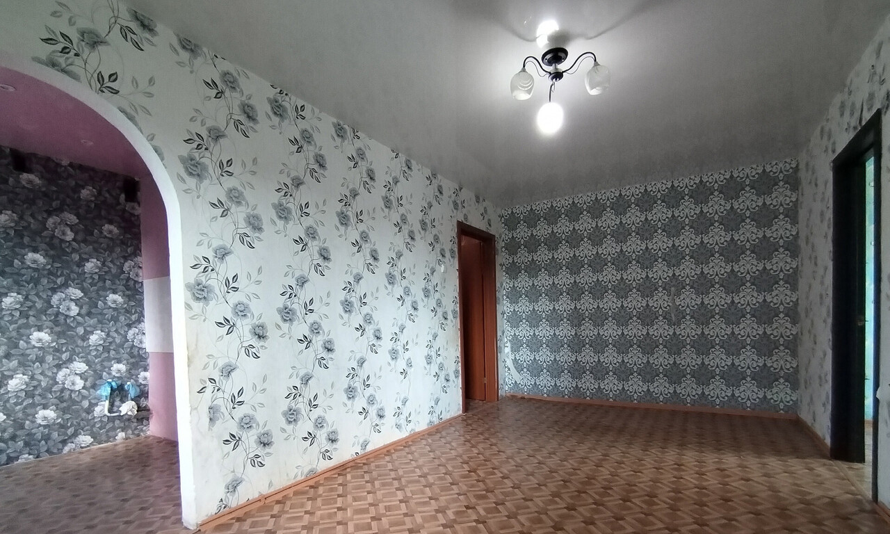 квартира г Мыски Кузбасс, улица Максима Горького, 40 фото 1