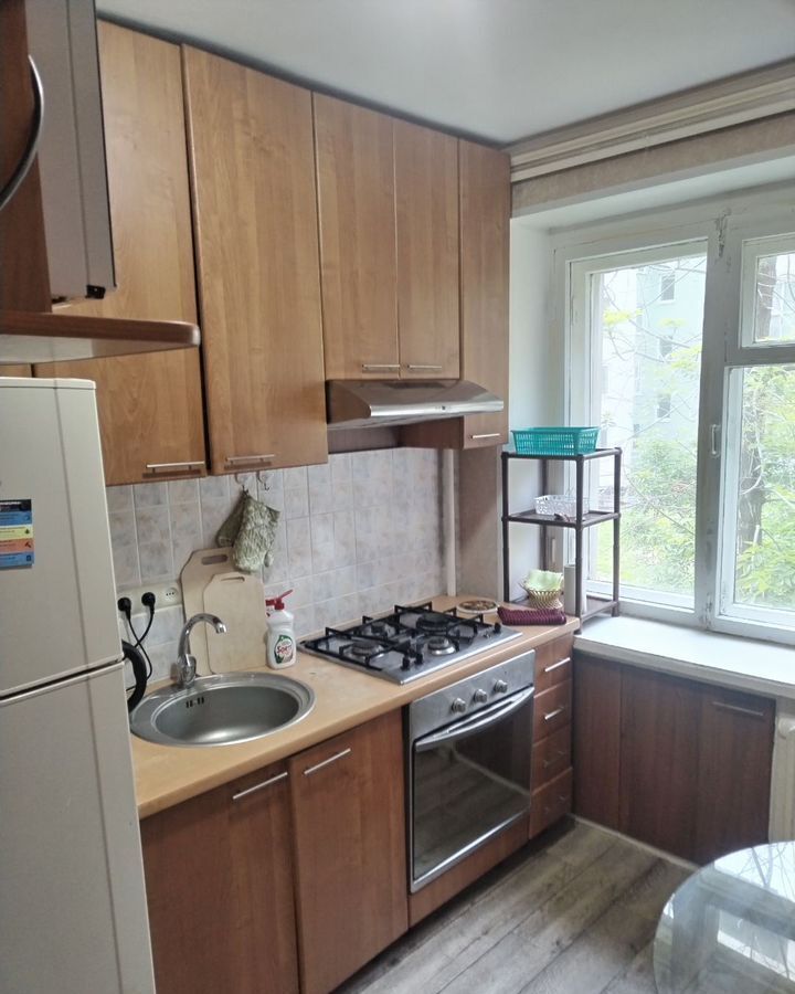 квартира г Саратов р-н Волжский ул Валовая 41/53 фото 2