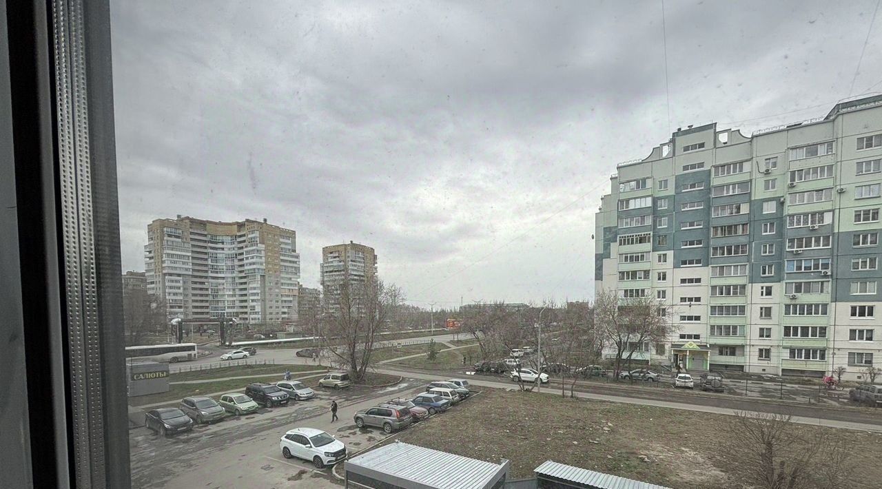 торговое помещение г Омск р-н Кировский ул Дианова 18/3 фото 6