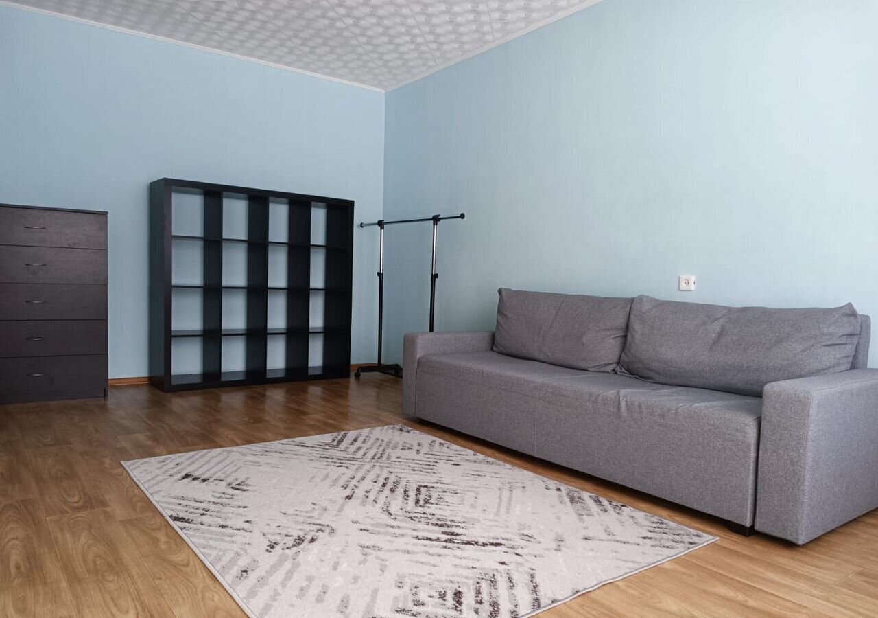 квартира г Омск р-н Кировский ул Степанца 8а фото 4