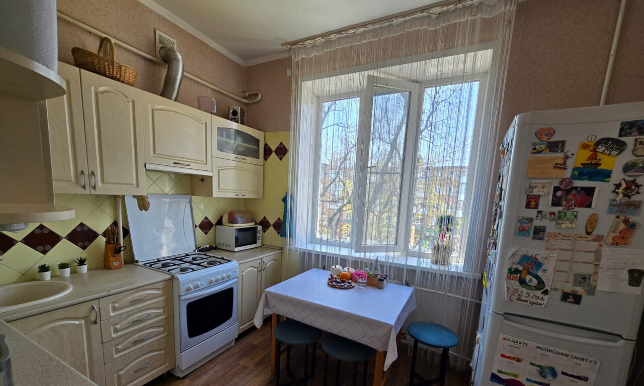 квартира г Таганрог ул Дзержинского 176 фото 1