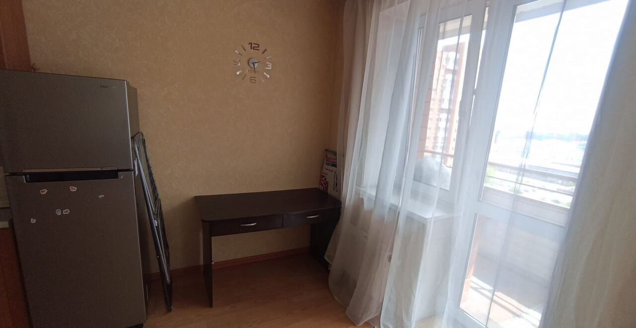 квартира г Иркутск р-н Октябрьский ул Дыбовского 8/6 фото 4