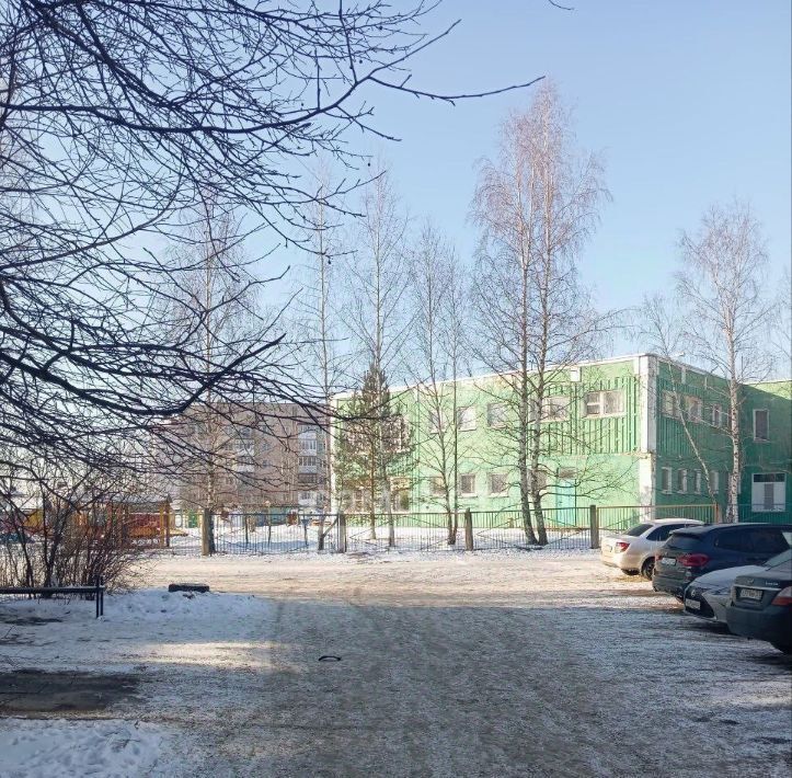 квартира г Бор п Октябрьский ул Победы 15 фото 19