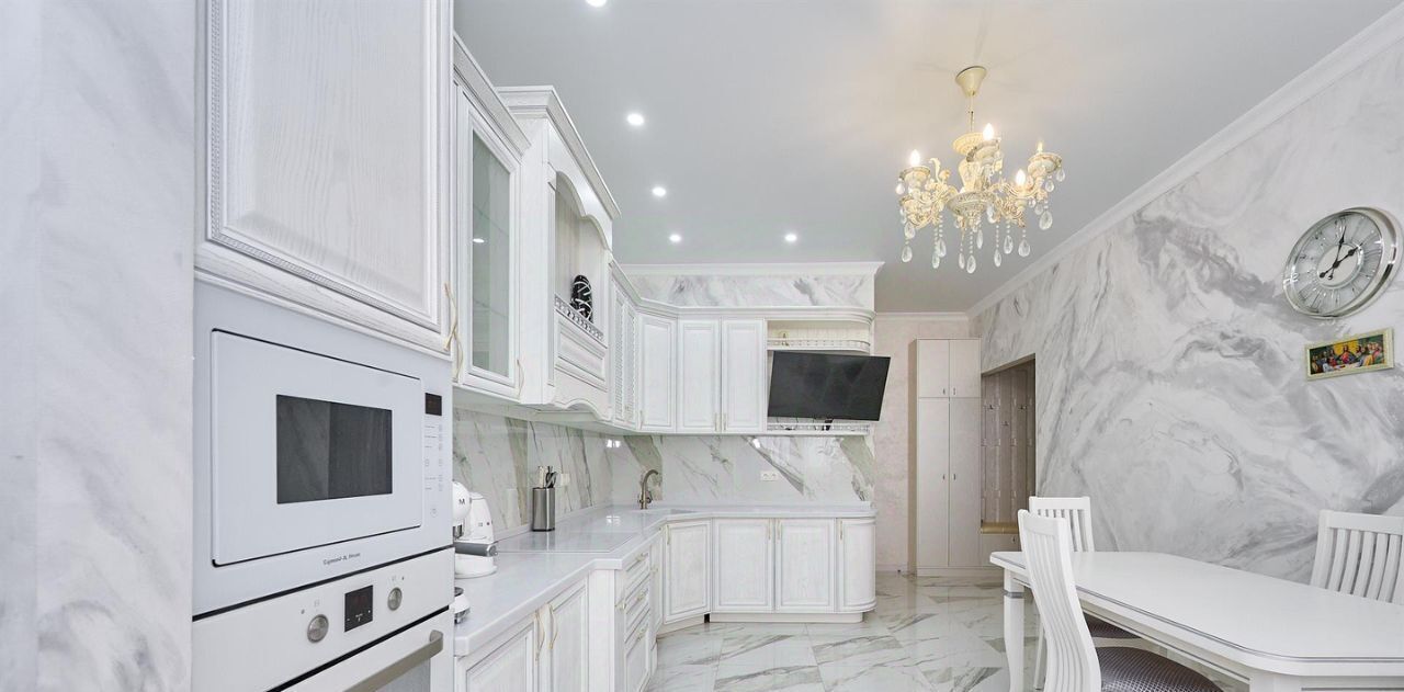 квартира г Краснодар р-н Карасунский ул им. Невкипелого 10 фото 2