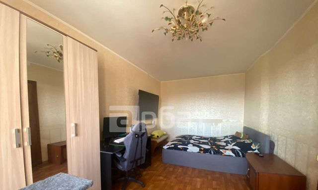 квартира ул Строителей 5/8 8-й м-н фото