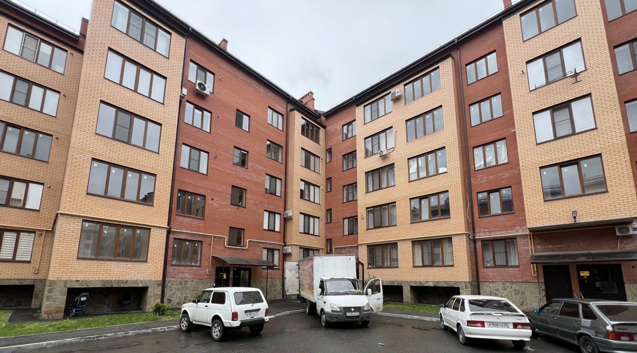 квартира г Владикавказ р-н Северо-Западный ул Курсантов-Кировцев 29к/4 фото 18