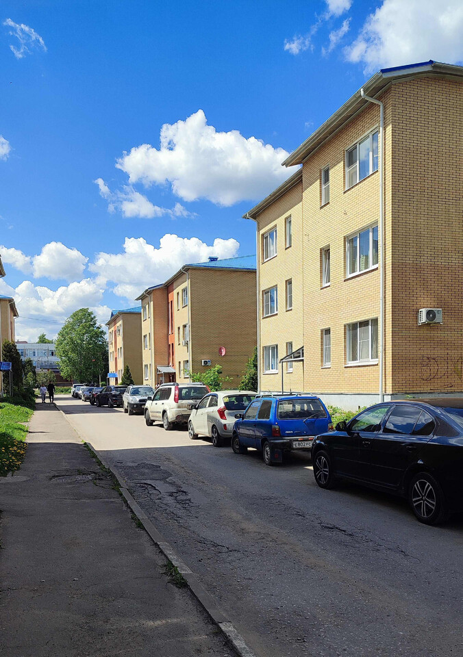 квартира р-н Новомосковский г Новомосковск ул Орджоникидзе 18 фото 1