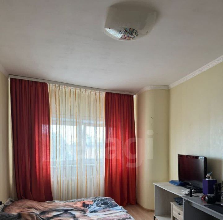 квартира г Губкинский 14-й микрорайон 20 фото 6