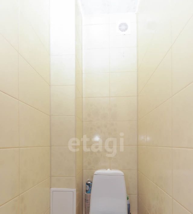 квартира г Омск р-н Кировский ул Лукашевича 21/2 фото 11