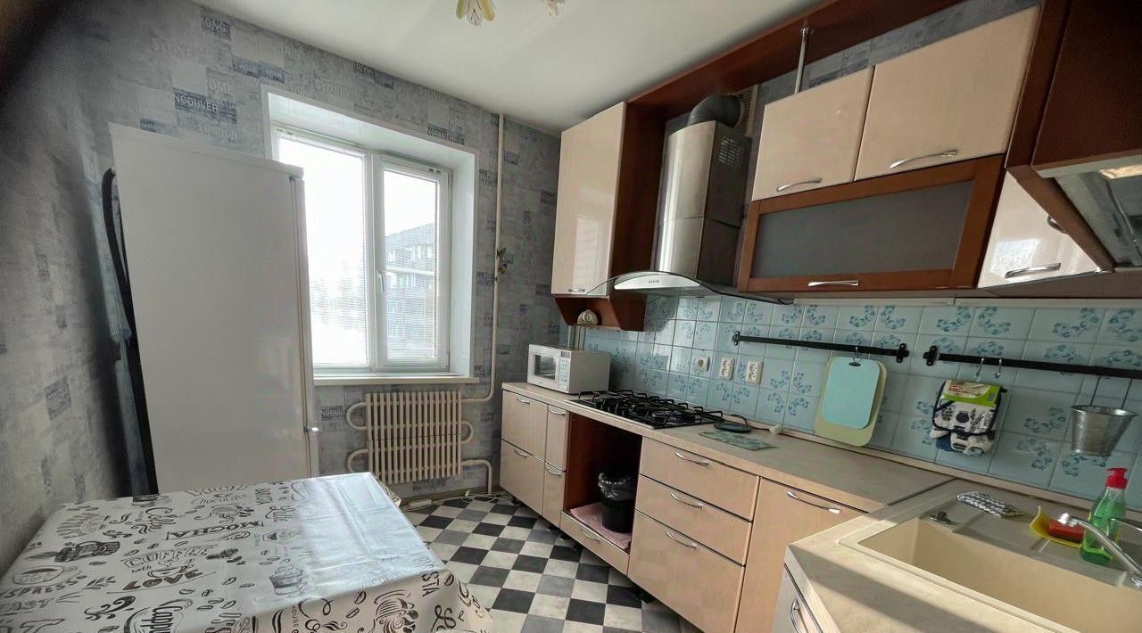 квартира г Волгоград р-н Центральный ул им. Ткачева 7б фото 3
