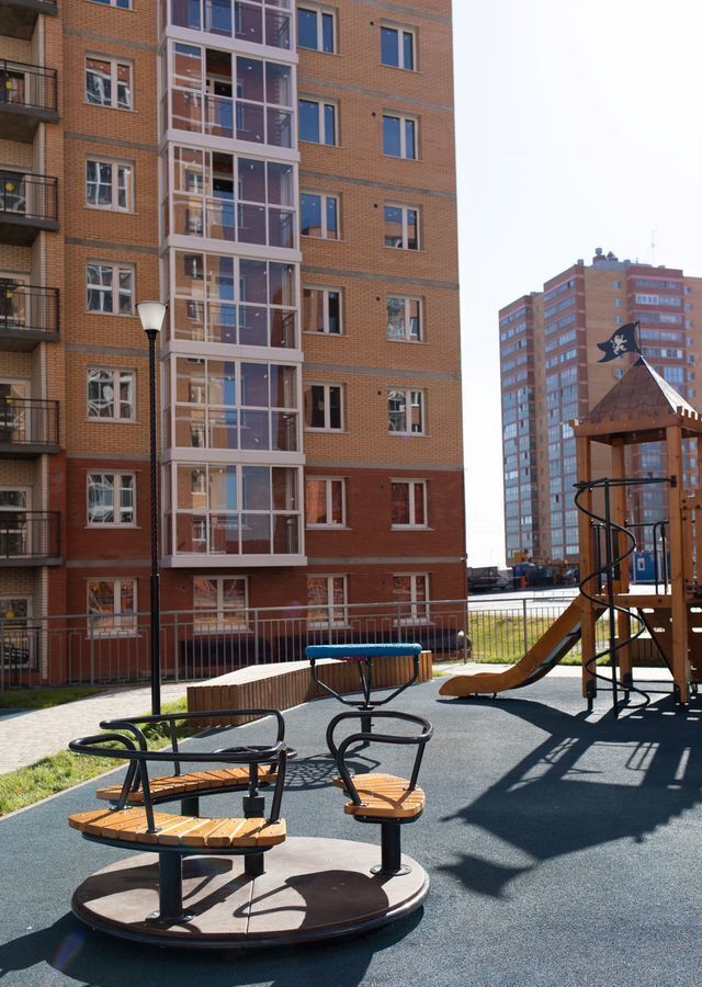 квартира г Иркутск р-н Правобережный мкр Топкинский 69 фото 2