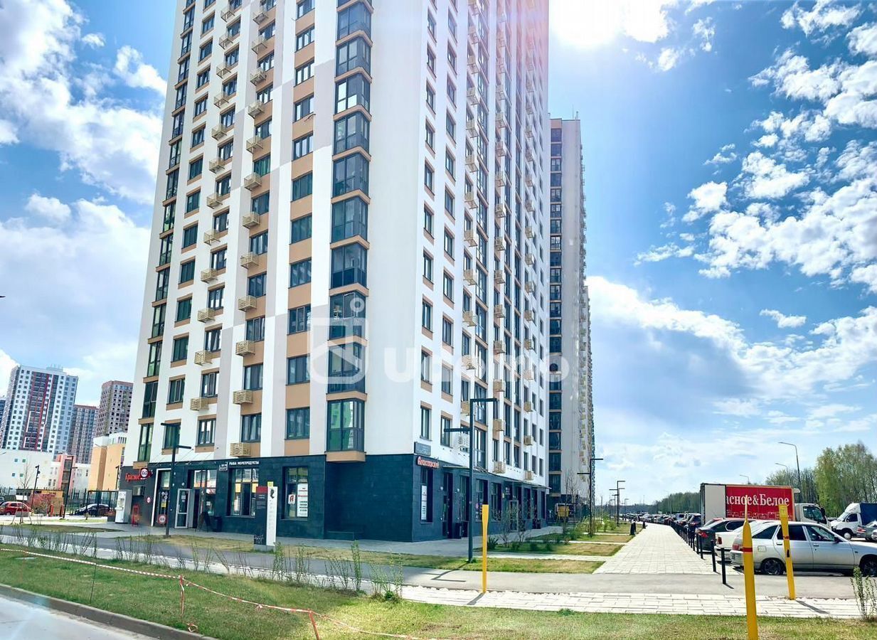 торговое помещение г Уфа р-н Демский микрорайон Дёма наб Кустаревская 13 экогород «Яркий» фото 4