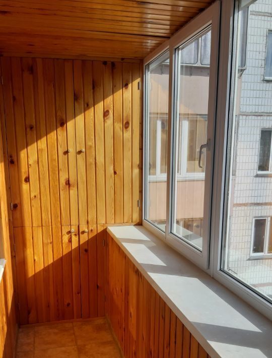 квартира г Барнаул р-н Индустриальный ул Шумакова 30 фото 1