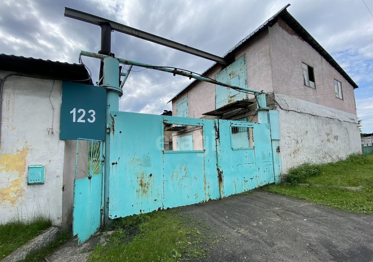 производственные, складские г Междуреченск ул Чебалсинская 123 Кемеровская обл. — Кузбасс фото 1