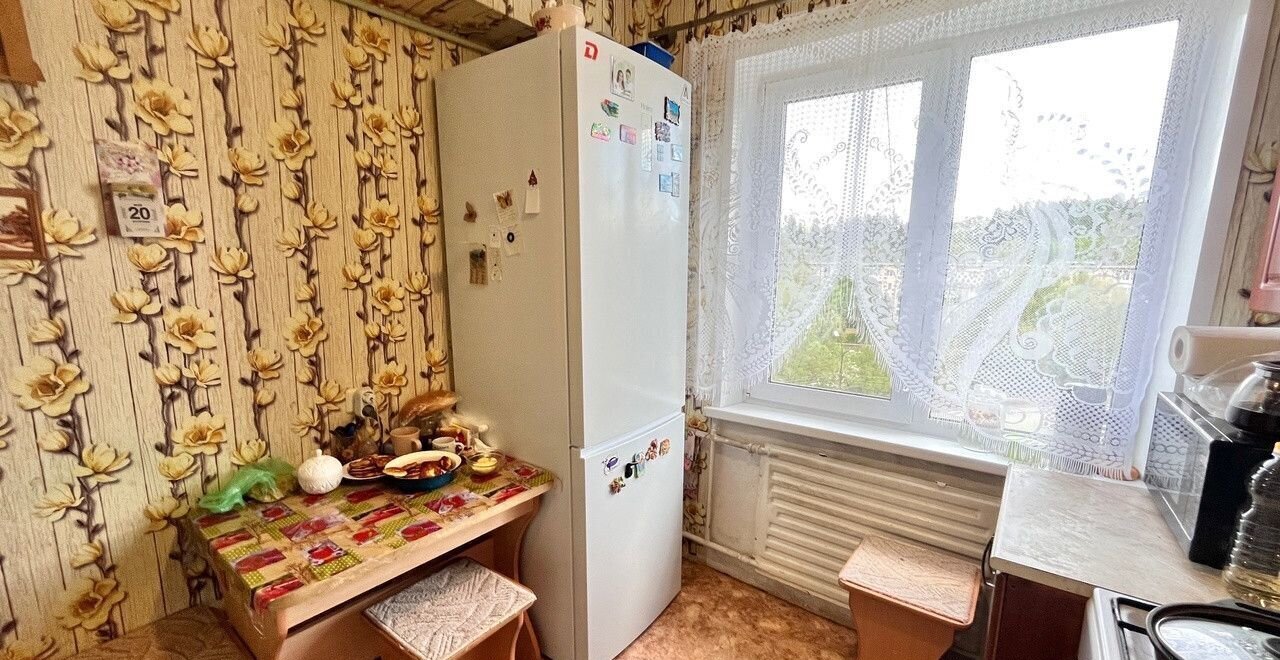 квартира г Воткинск ул 1 Мая 127 фото 1