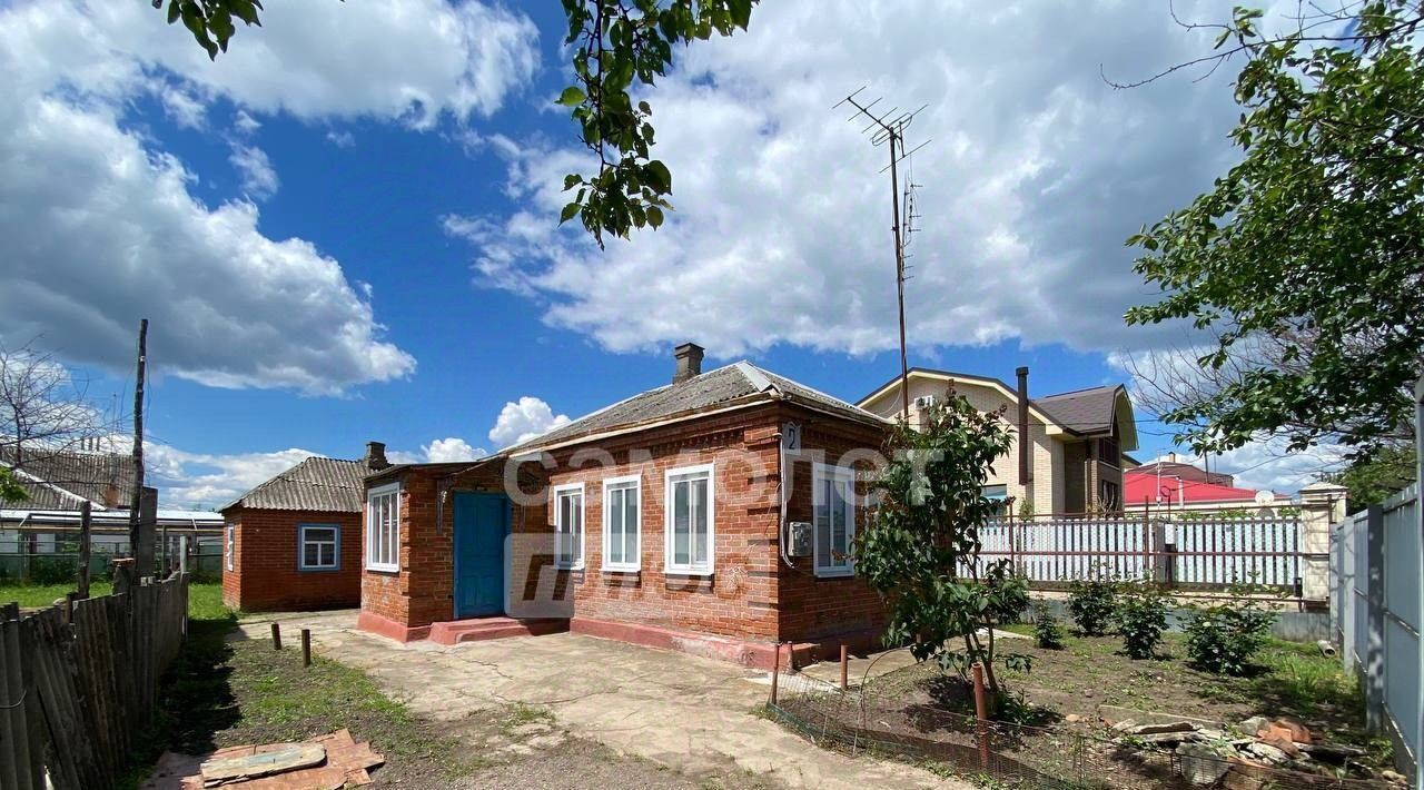 дом р-н Кореновский г Кореновск ул Космонавтов 2 фото 2