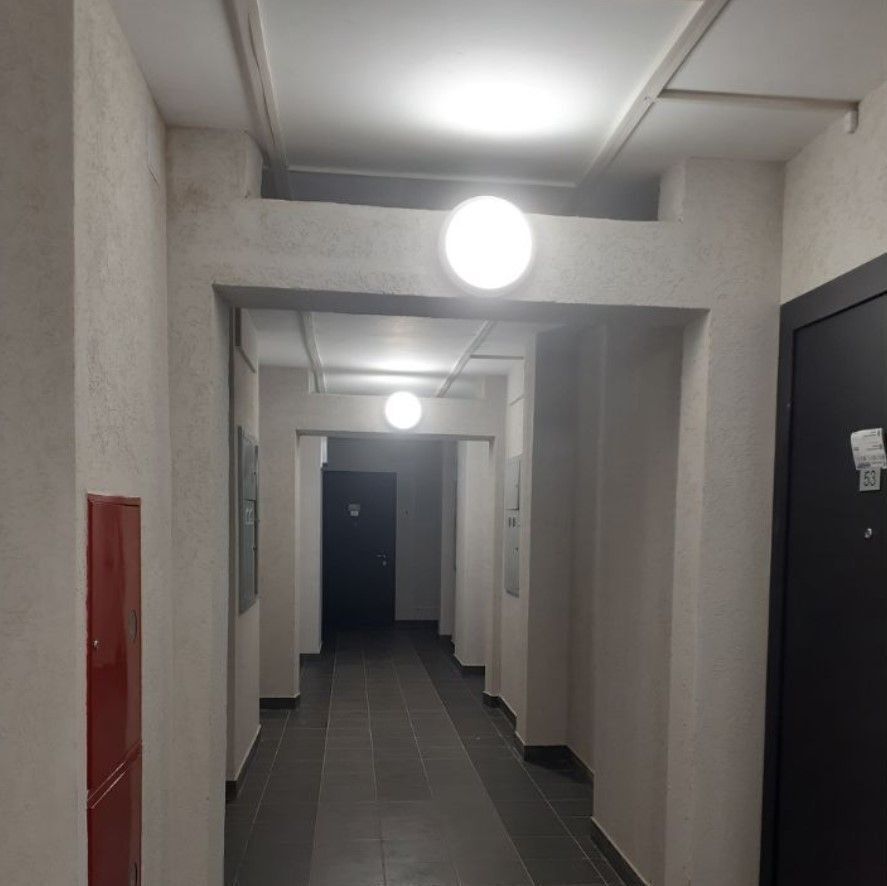 квартира г Красноярск р-н Октябрьский ул Калинина 1 фото 13