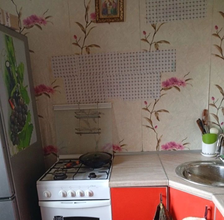 квартира г Череповец р-н Индустриальный ул Ленина 103 фото 2