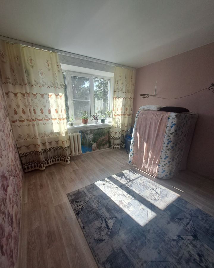 комната г Тольятти р-н Центральный ул Комсомольская 125 фото 7
