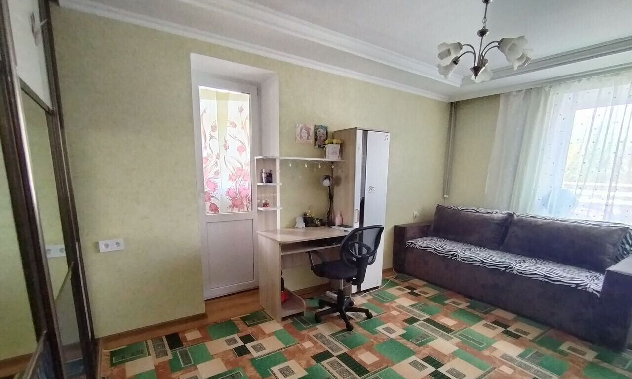квартира г Батайск ул Октябрьская 120а фото 8