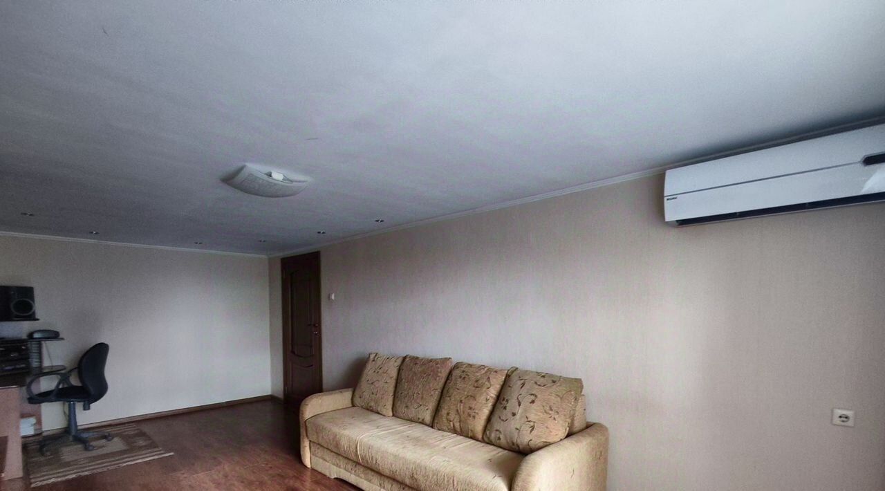 квартира г Калуга р-н Московский ул Гурьянова 18к/2 фото 5