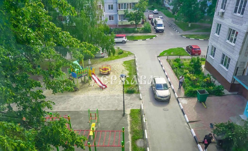 квартира г Старый Оскол мкр-н Жукова, 29А фото 13