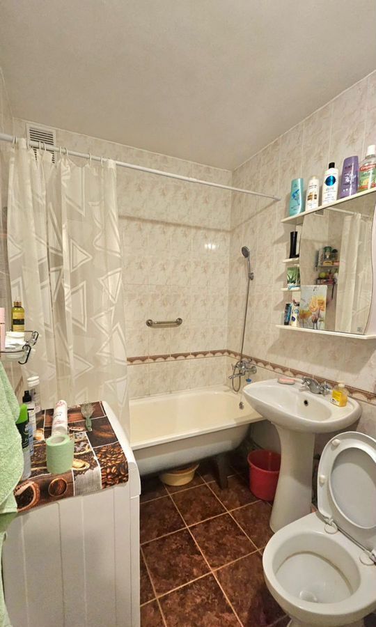 квартира г Волжский ул им генерала Карбышева 151 фото 14
