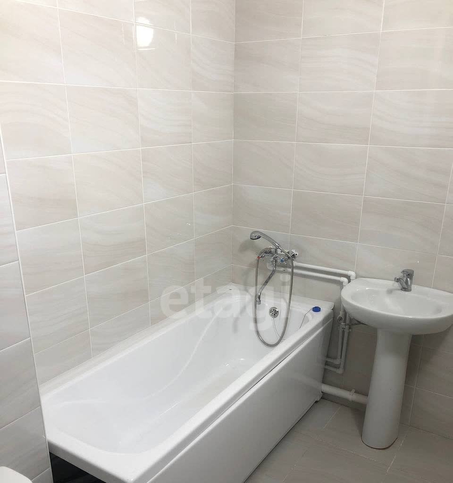 квартира г Красноярск Пашенный ул Судостроительная 31к м-н фото 2