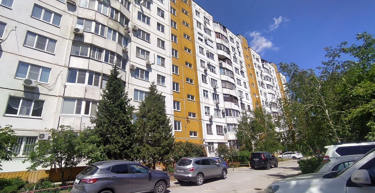 квартира г Волгоград р-н Дзержинский ул Качинцев 108 фото 1