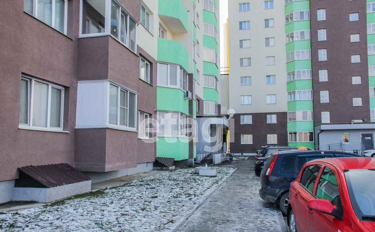 квартира г Тобольск 15-й мкр-н, 22 фото 2