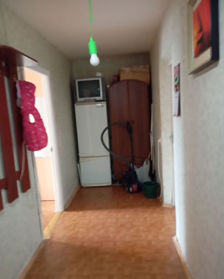 комната г Колпино ул Октябрьская 81 р-н Колпинский фото 1