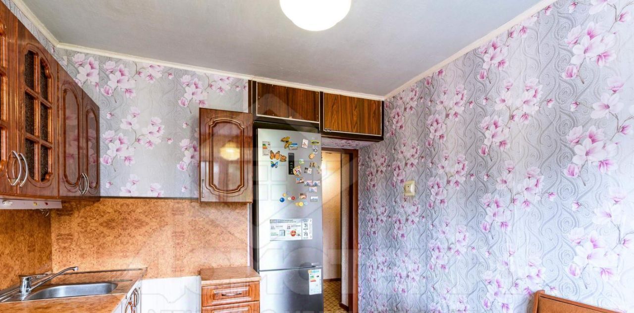 квартира г Новокузнецк р-н Центральный ул Кирова 77 фото 2