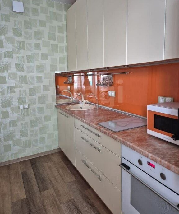 квартира г Новосибирск Маршала Покрышкина ул Романова 60/1 фото 4