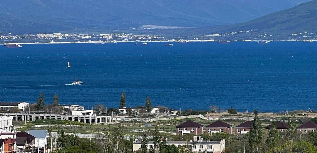 квартира г Новороссийск пр-кт Дзержинского 244к/5 фото 3