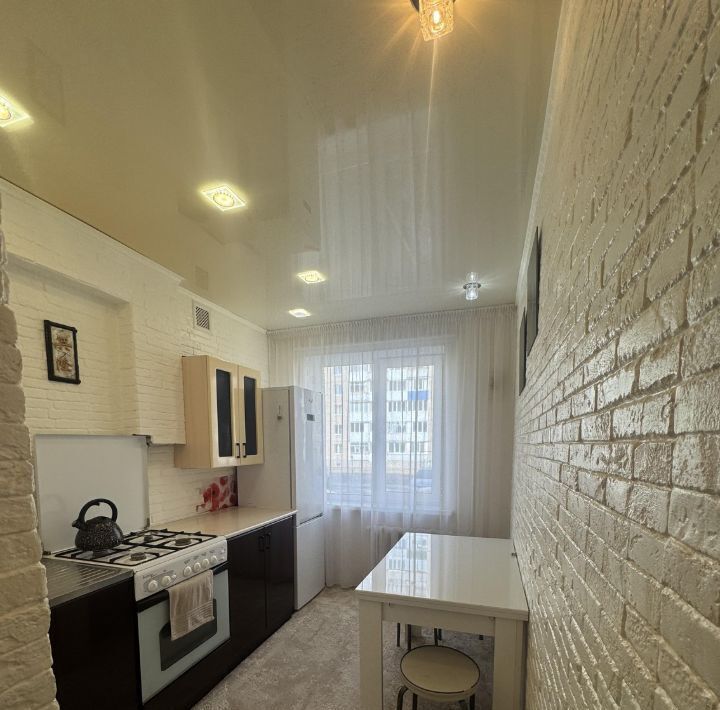 квартира г Октябрьский 35-й микрорайон 27 фото 2