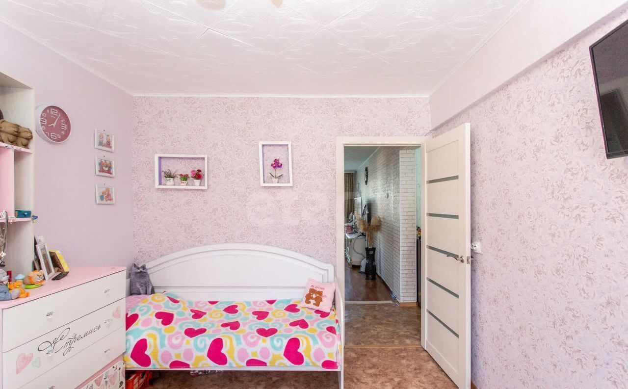 квартира г Тобольск мкр-н 7А, 15 фото 7