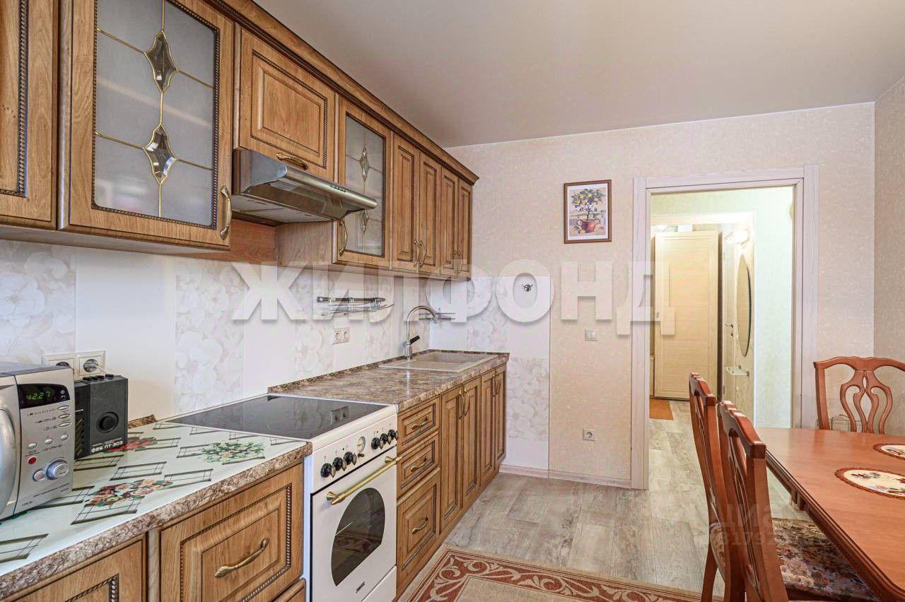 квартира г Новосибирск ул Королева 10/1 фото 4