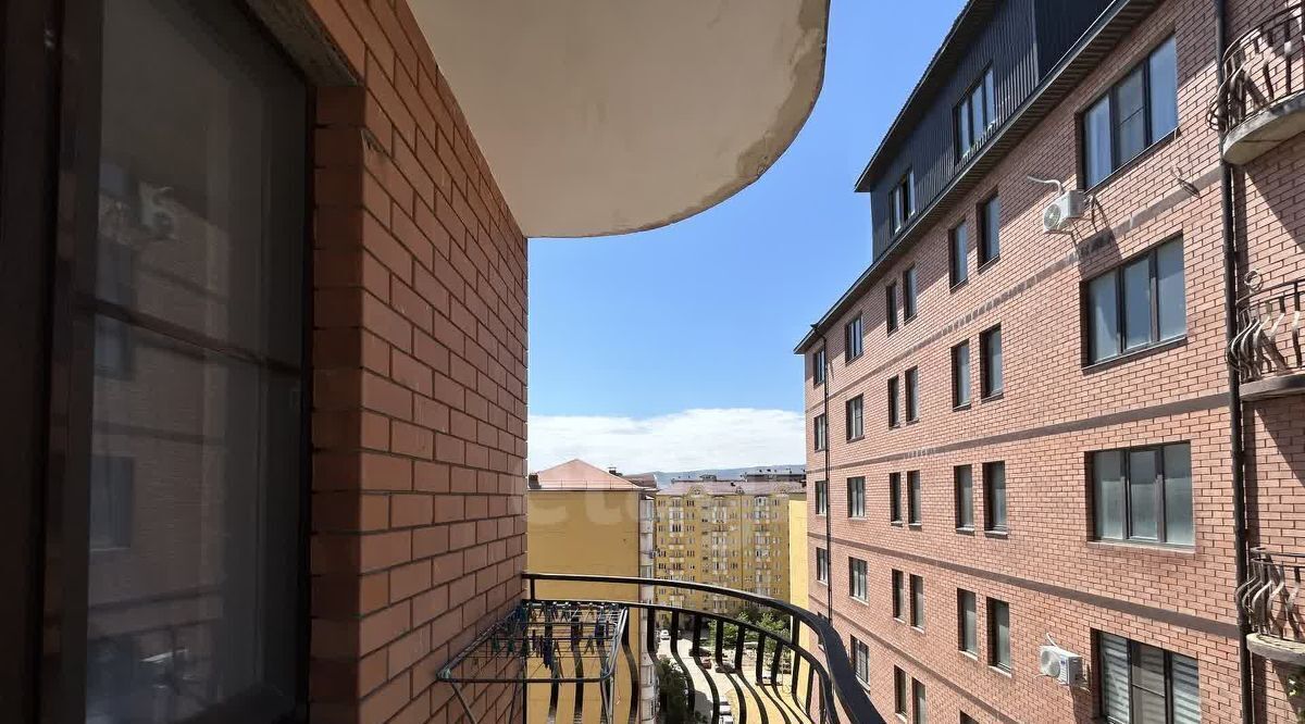 квартира г Каспийск ул Магомедали Магомеджанова 12а фото 8