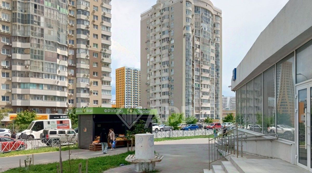 торговое помещение г Новороссийск р-н Южный 15-й микрорайон фото 3