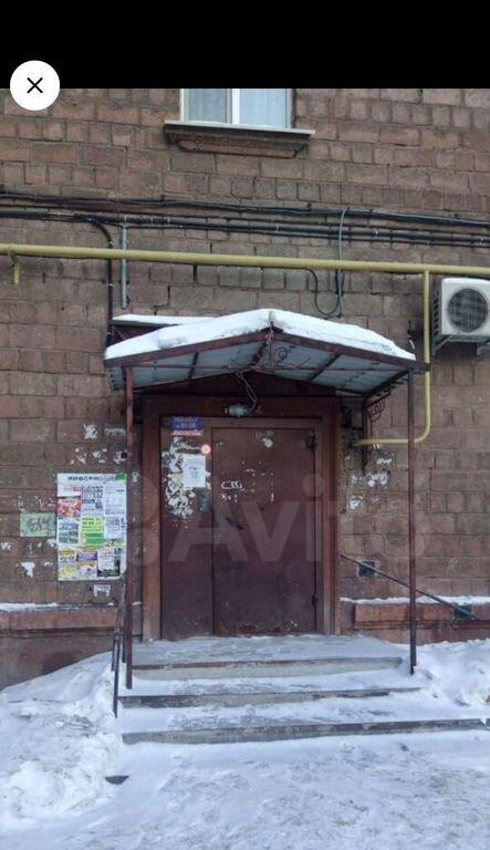 квартира г Нижний Тагил Центр ул Октябрьской Революции пр-кт Мира 12 м-н, проспект Строителей фото 14