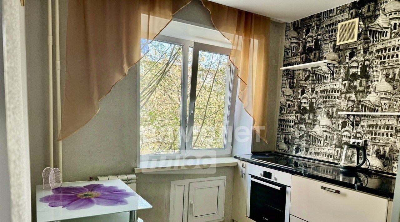 квартира г Челябинск р-н Центральный ул Энгельса 47а фото 2