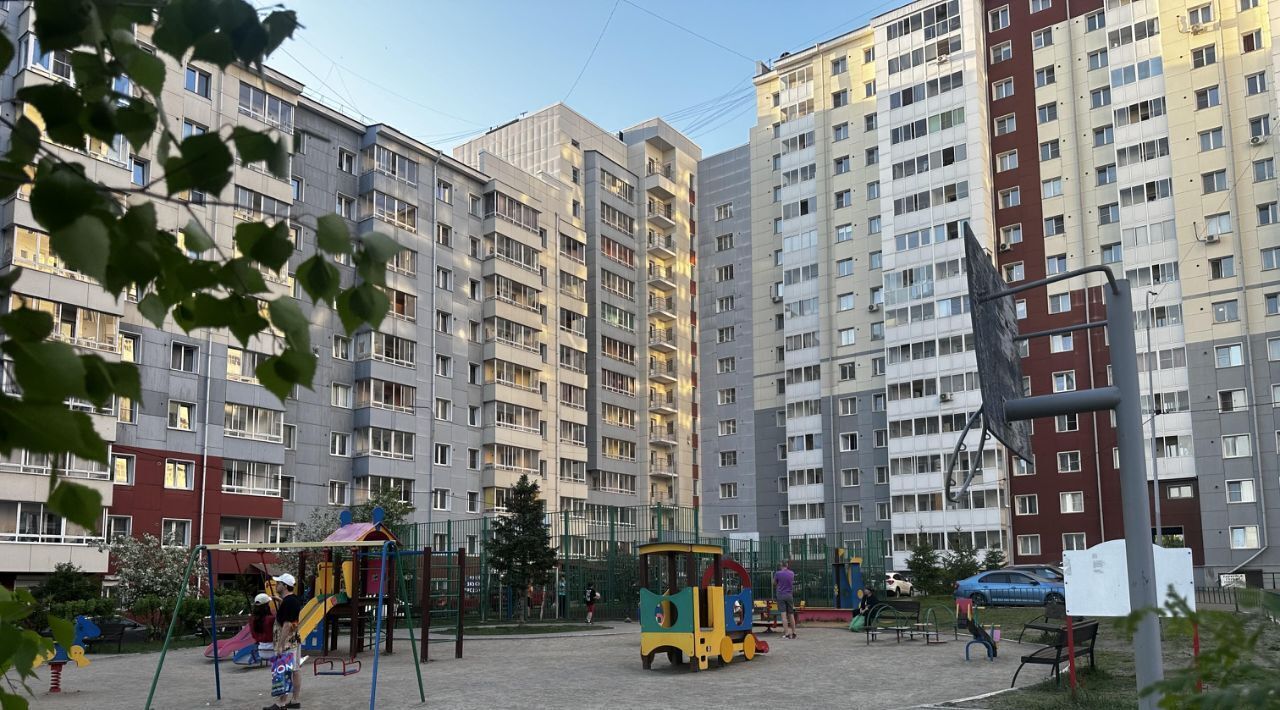 квартира г Иркутск р-н Октябрьский ул Байкальская 236б/5 фото 3