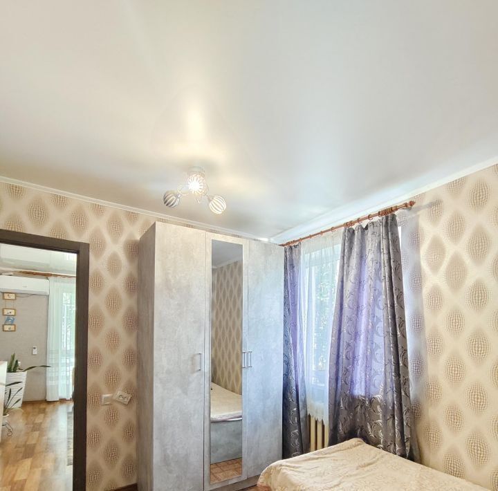 квартира г Саратов р-н Ленинский ул им Лебедева-Кумача В.И. 84а фото 12