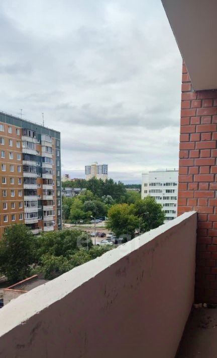 квартира г Пермь р-н Кировский ул Сокольская 10б фото 4